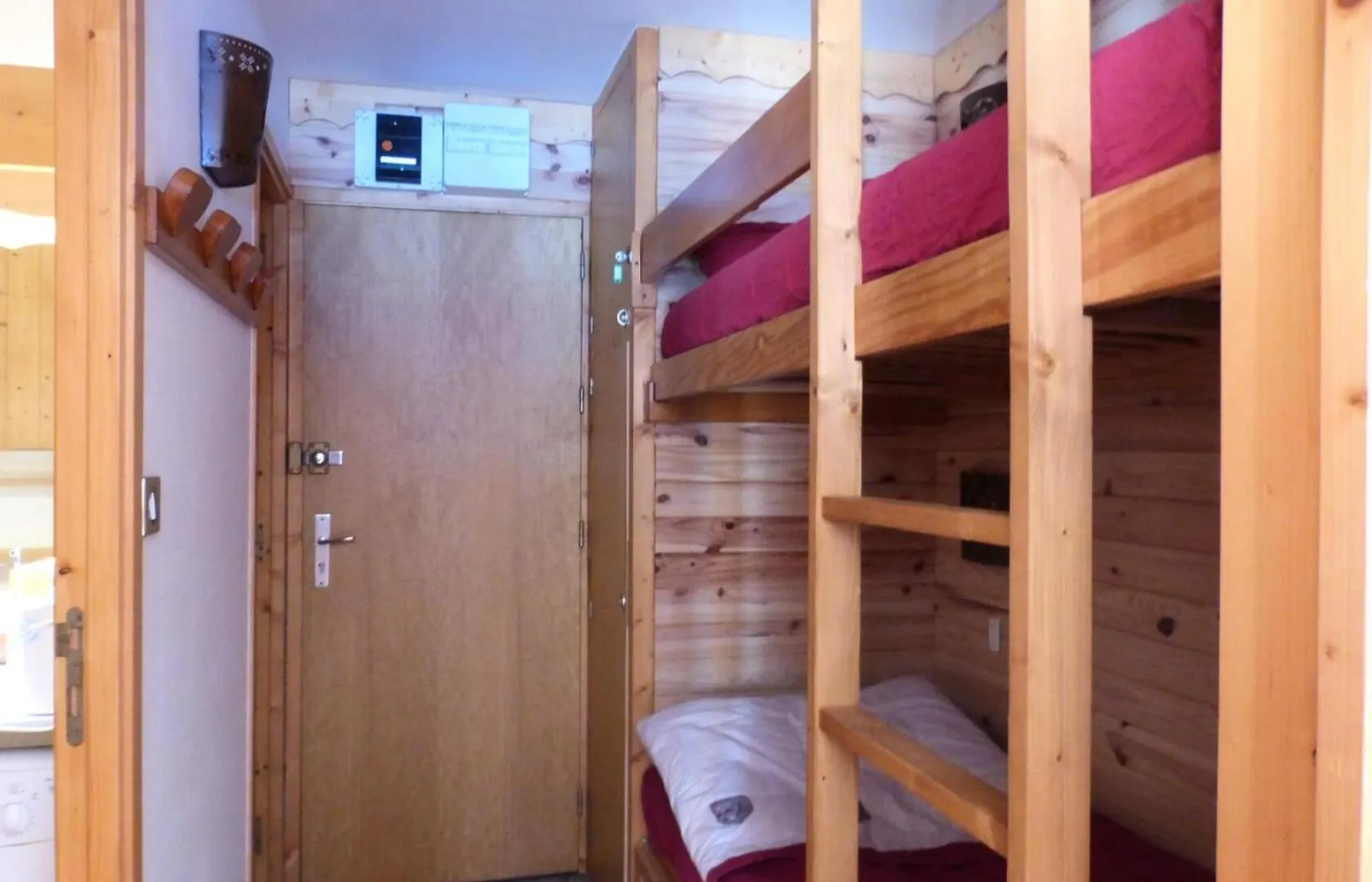 Residence Les Dauphinelles - Agreable Studio A Meribel Altiport Proche Des Pistes Mae-7641 Les Allues 0*,  フランス
