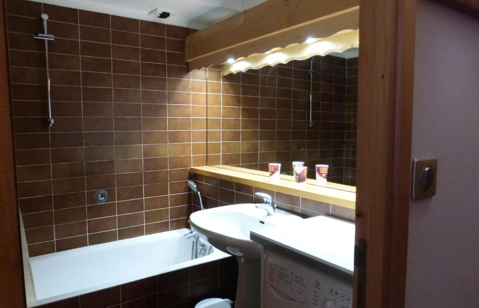 Residence Les Dauphinelles - Agreable Studio A Meribel Altiport Proche Des Pistes Mae-7641 Les Allues アパート