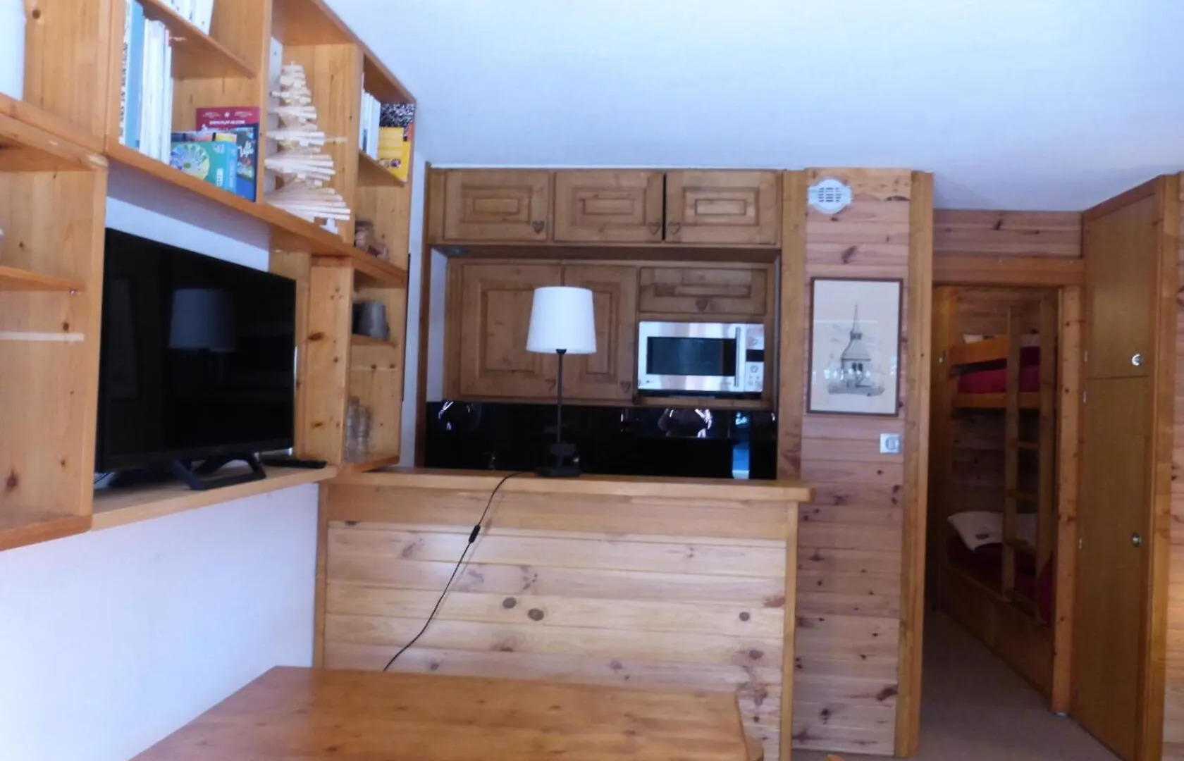 Apartment Residence Les Dauphinelles - Agreable Studio A Meribel Altiport Proche Des Pistes Mae-7641 Les Allues France